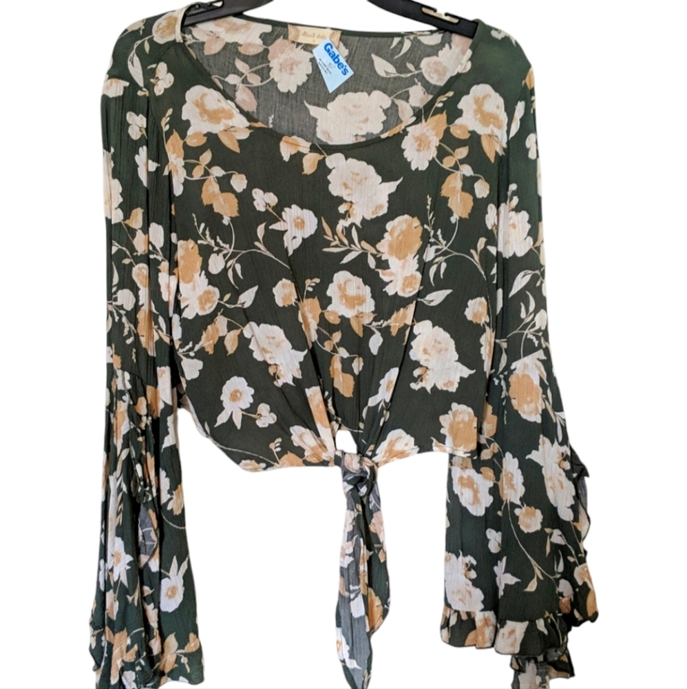 NWT ALTAR'D STATE *